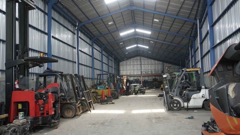 Gudang Forklift Second