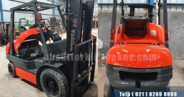 Toyota 6FD25 Forklift bekas