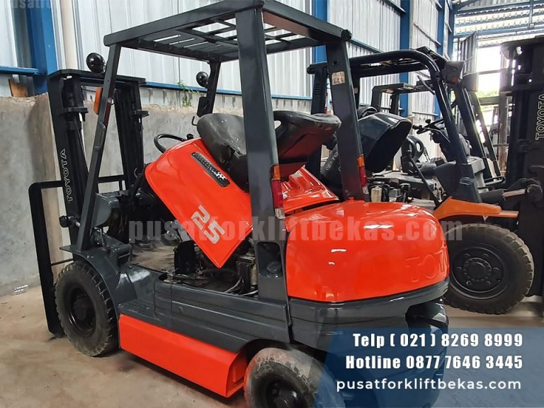 Toyota 6FD25 Forklift bekas