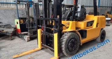 Forklift Cat ton Bekas