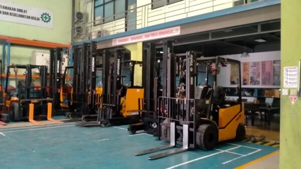 Forklift 3 Ton Bekas Toyota