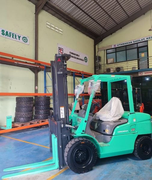 Forklift Mitsubishi Baru dan Bekas
