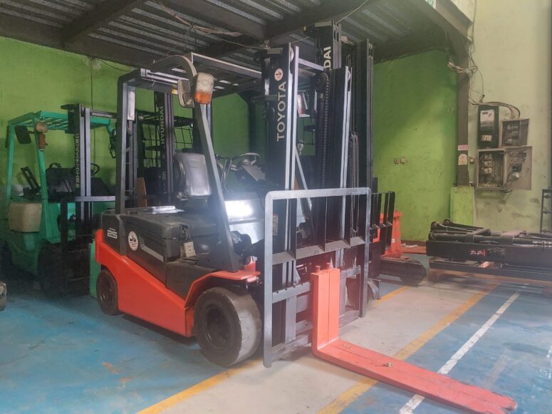 Jual Forklift Toyota 8FBN25 Bekas