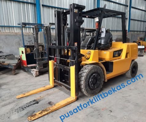 Forklift Cat ton Bekas